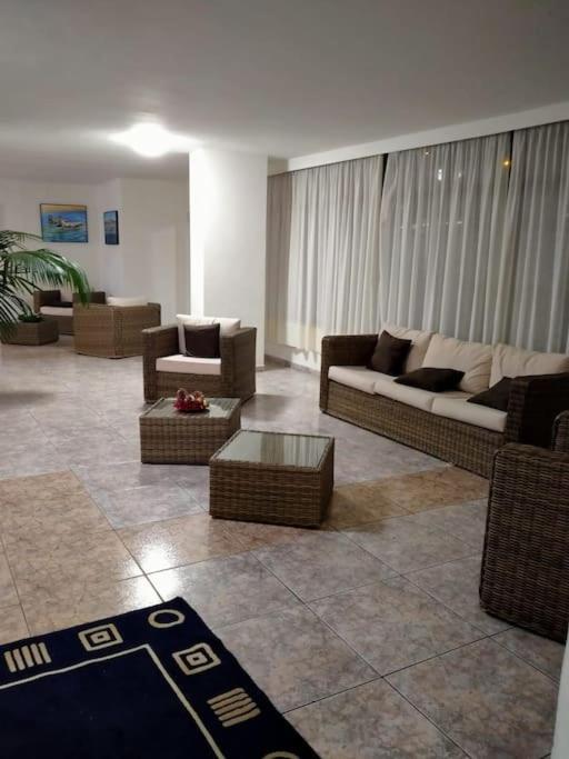 Apartamento Con Vistas Al Mar Arona  Extérieur photo